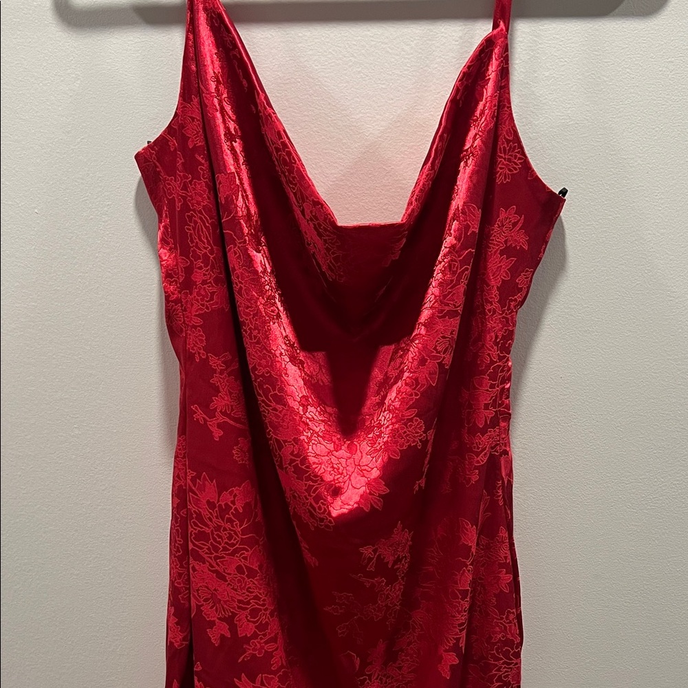 Fashion Nova | Elegant Satin Red Sexy Floral Dress w/ Slit